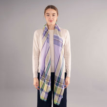 Load image into Gallery viewer, Largo Lilac Alba Extra Fine Merino Wool Stole