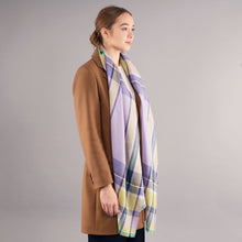 Load image into Gallery viewer, Largo Lilac Alba Extra Fine Merino Wool Stole