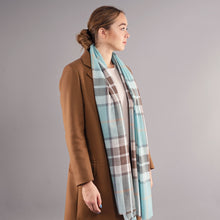 Load image into Gallery viewer, Thomson Opal Alba Extra Fine Merino Wool Stole