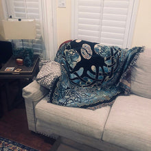 Load image into Gallery viewer, Celtic Tree Of Life Lap Square