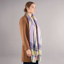 Load image into Gallery viewer, Largo Lilac Alba Extra Fine Merino Wool Stole
