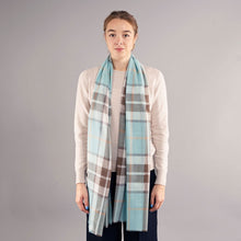 Load image into Gallery viewer, Thomson Opal Alba Extra Fine Merino Wool Stole
